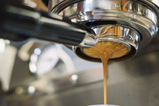 DEGUSTAR UN BUEN CAFÉ